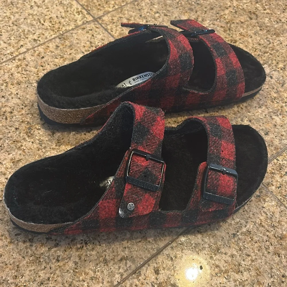 Birkenstock Red and Black Sandals with Adjustable Straps, these are un-worn. - Picture 5 of 6